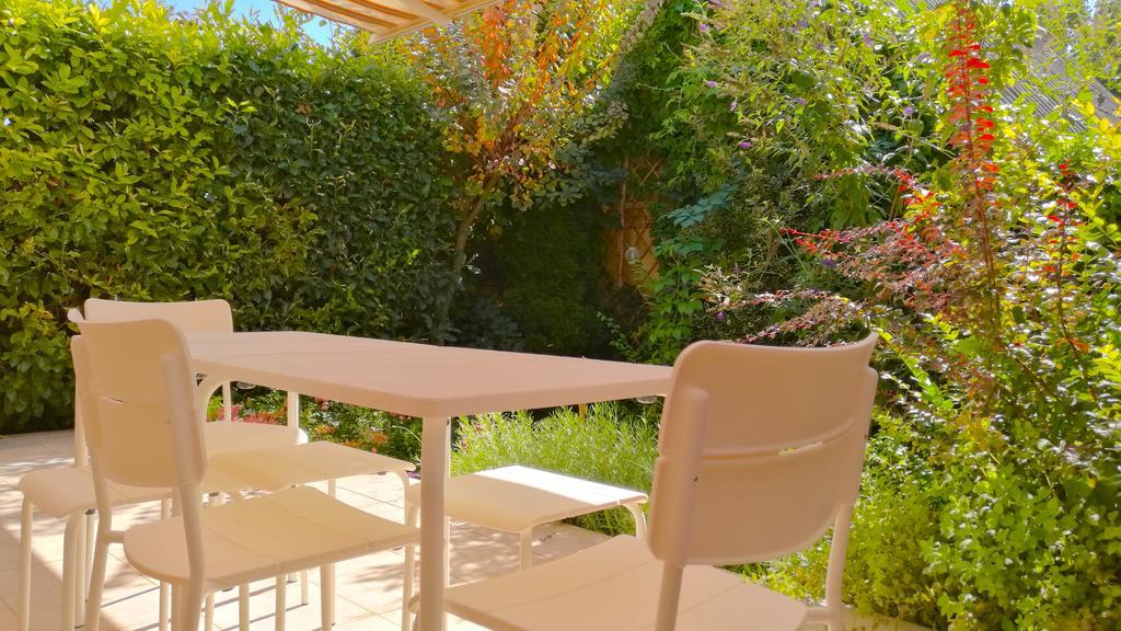 Aurora Premium Home Győr Esterno foto