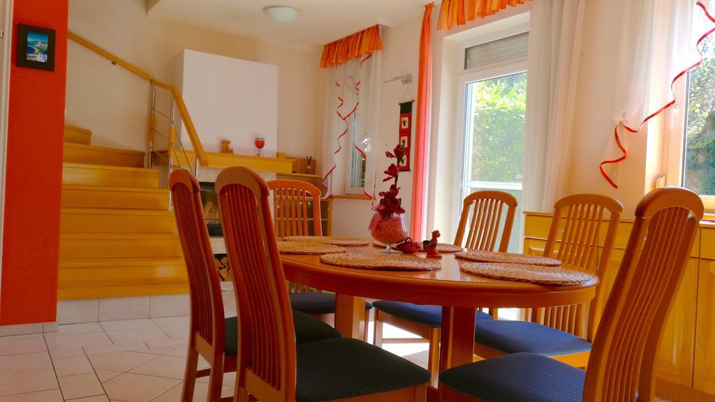 Aurora Premium Home Győr Esterno foto